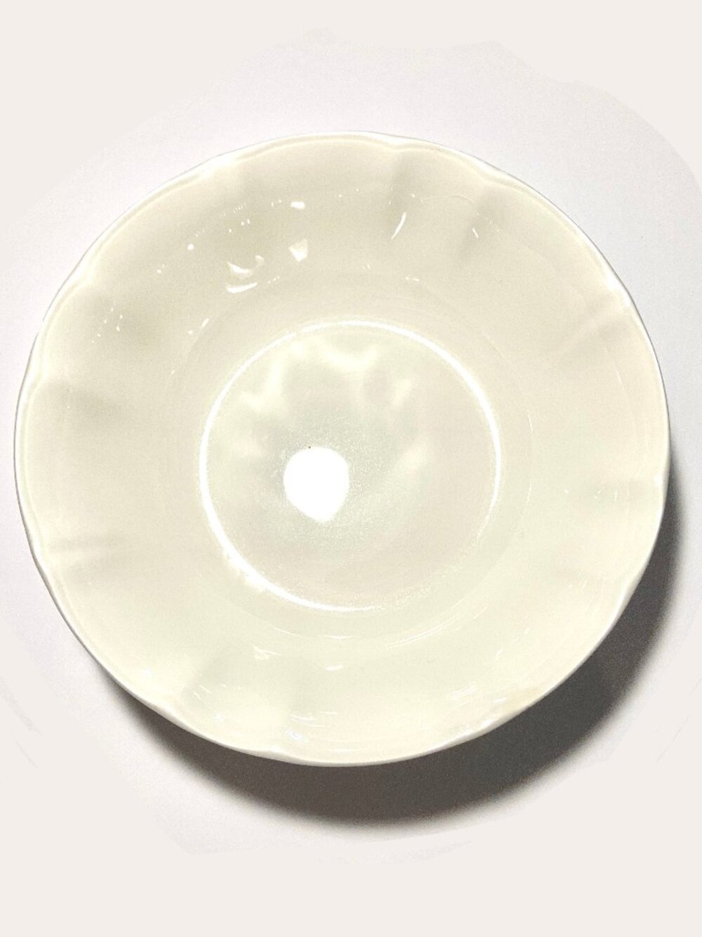 Richard Ginori Vintage Porcelain Serving Bowl with Scallop Edging